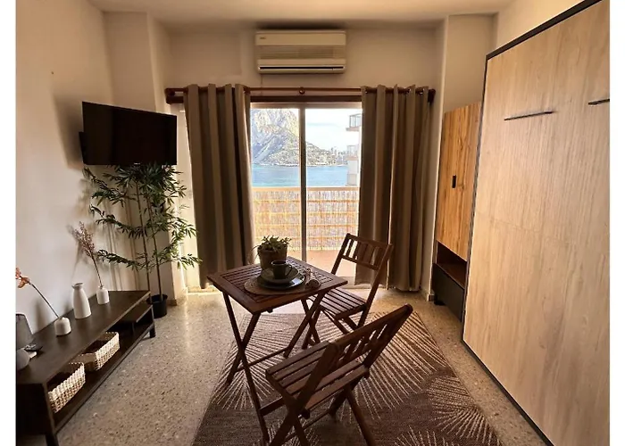 Modern & Sunny Appartement