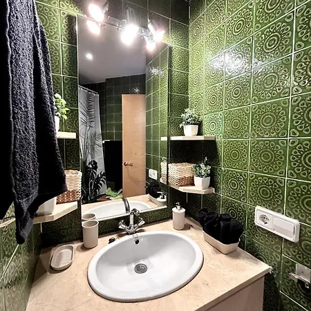 Modern&sunny Apartment *