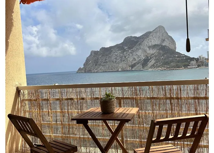 Modern & Sunny Апартаменты