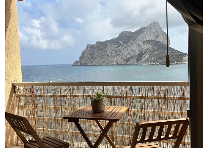 Modern & Sunny Apartmán *